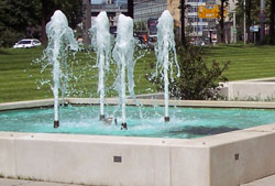 Sonderbauteile an der Brunnenanlage Rossplatz Leipzig